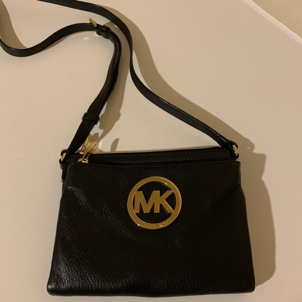 Michael Kors - Fulton Black Leather Crossbody